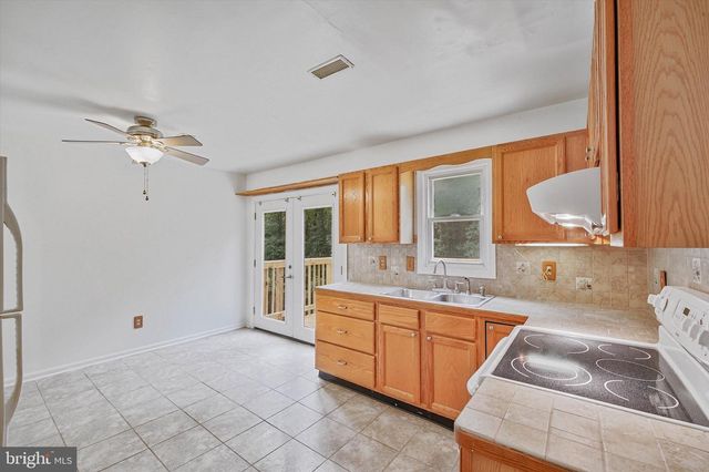 25 WILLOW BRANCH PL, Fredericksburg, VA 22405