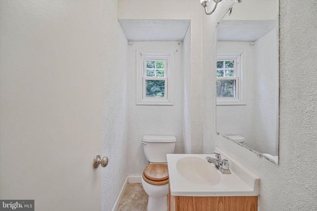 25 WILLOW BRANCH PL, Fredericksburg, VA 22405