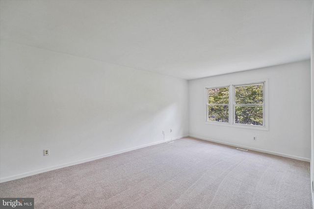 25 WILLOW BRANCH PL, Fredericksburg, VA 22405