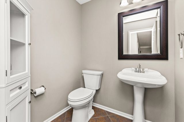 2413 SW 36th Street, Ankeny, IA 50023