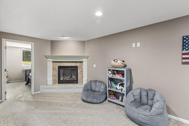 2413 SW 36th Street, Ankeny, IA 50023