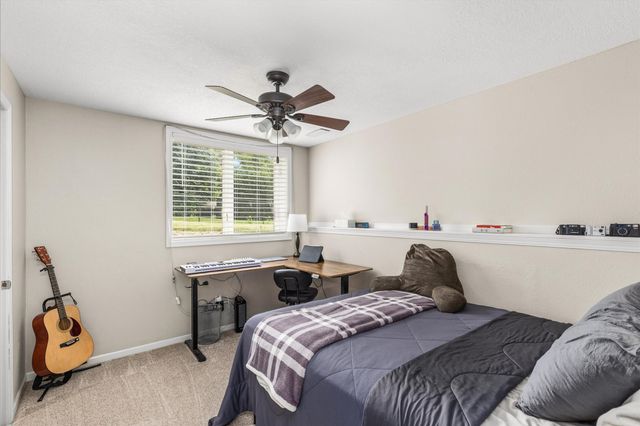 2413 SW 36th Street, Ankeny, IA 50023