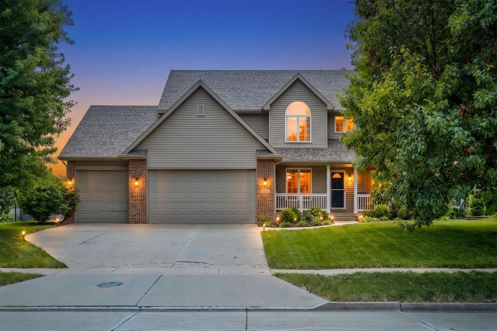 2413 SW 36th Street, Ankeny, IA 50023