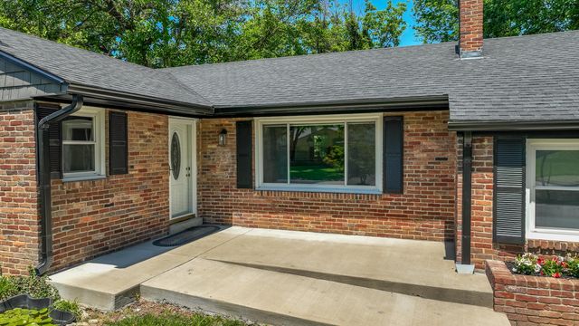 120 Windsor Drive, Richmond, KY 40475