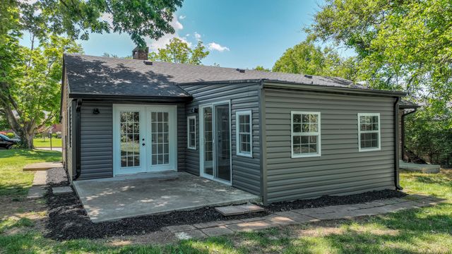 120 Windsor Drive, Richmond, KY 40475
