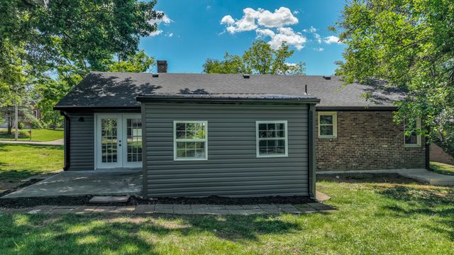 120 Windsor Drive, Richmond, KY 40475