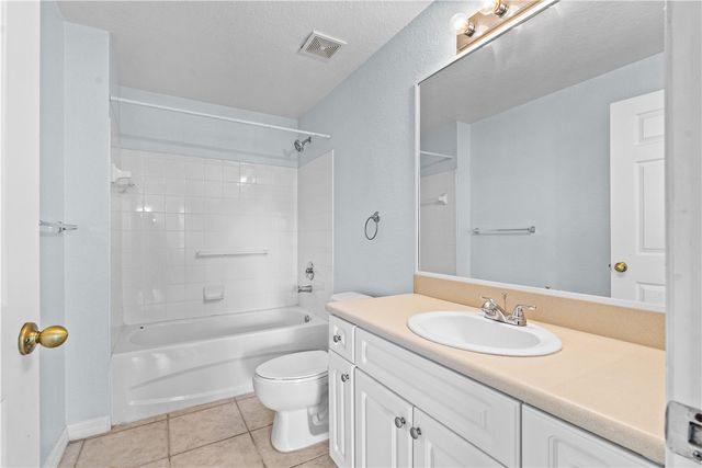 2308 57th Circle 2308, Vero Beach, FL 32966