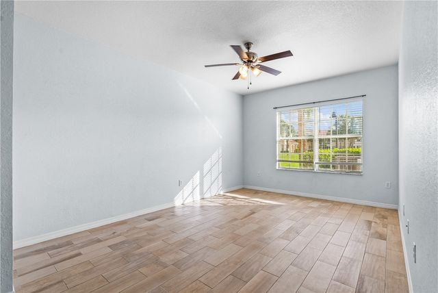 2308 57th Circle 2308, Vero Beach, FL 32966