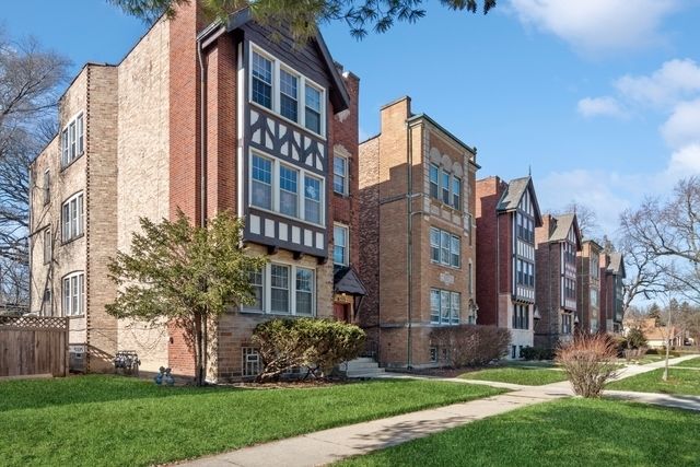 3434 Arden Avenue 2, Brookfield, IL 60513