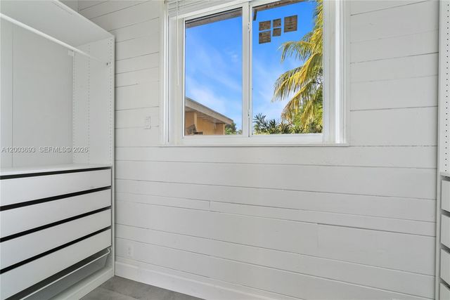 2204 Mckinley Street, Hollywood, FL 33020