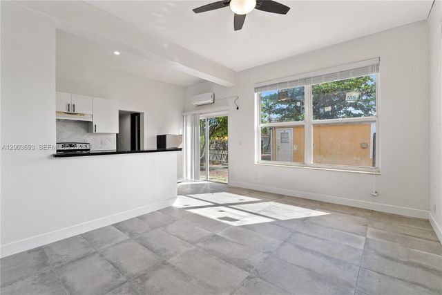 2204 Mckinley Street, Hollywood, FL 33020