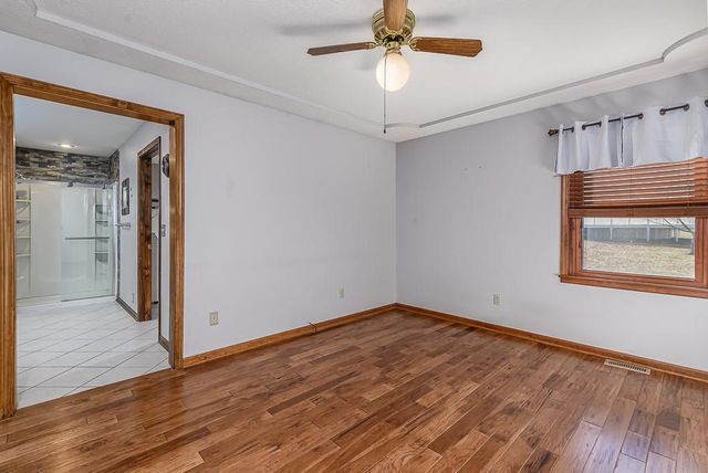 20230 168th Street, Basehor, KS 66007