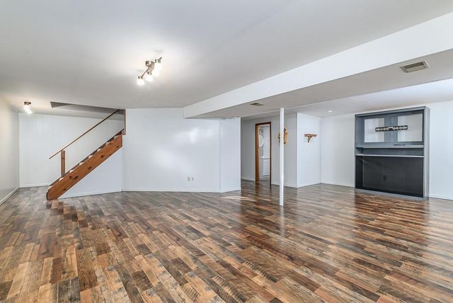 20230 168th Street, Basehor, KS 66007