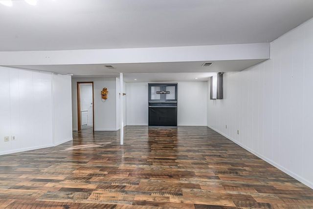 20230 168th Street, Basehor, KS 66007