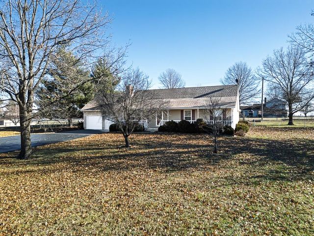 20230 168th Street, Basehor, KS 66007