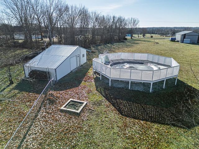 20230 168th Street, Basehor, KS 66007