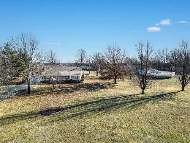 20230 168th Street, Basehor, KS 66007