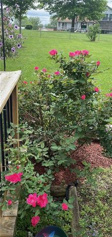 20230 168th Street, Basehor, KS 66007