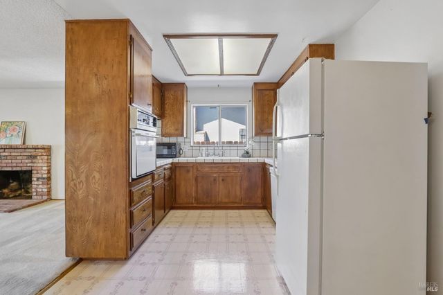 331 E Pacific Ave, Fairfield, CA 94533
