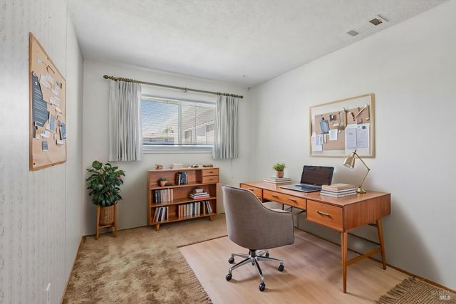 331 E Pacific Ave, Fairfield, CA 94533