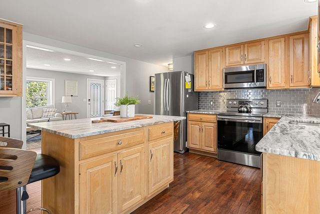 62 Maple Lane, Brewster, MA 02631