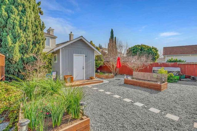 6048 6048 Bellhaven Ave, Newark, CA 94560