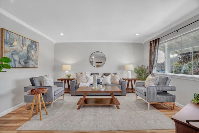 6048 6048 Bellhaven Ave, Newark, CA 94560