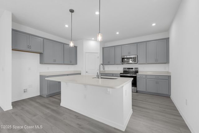 3210 Viridian Circle, Melbourne, FL 32904