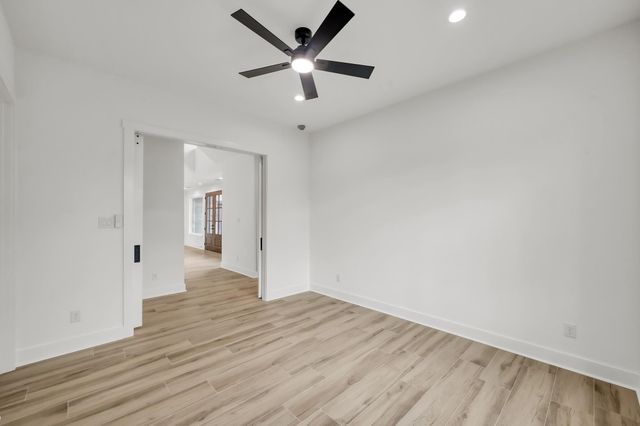 14742 Turquoise Trail, Willis, TX 77378