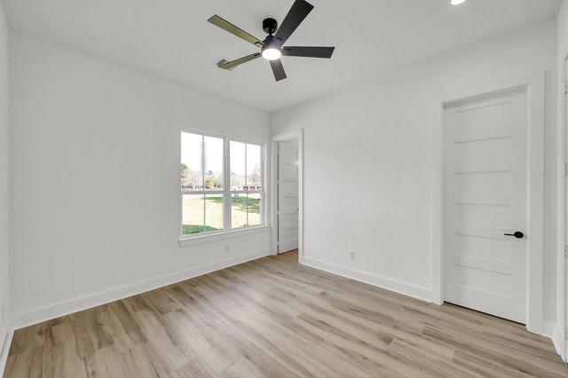 14742 Turquoise Trail, Willis, TX 77378