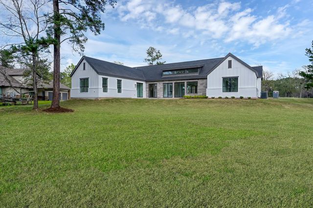 14742 Turquoise Trail, Willis, TX 77378