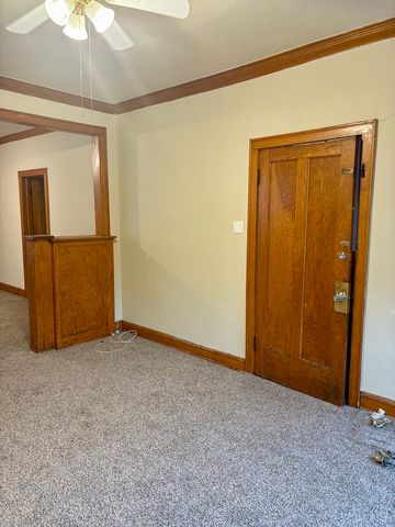 7036 S Artesian Avenue, Chicago, IL 60629