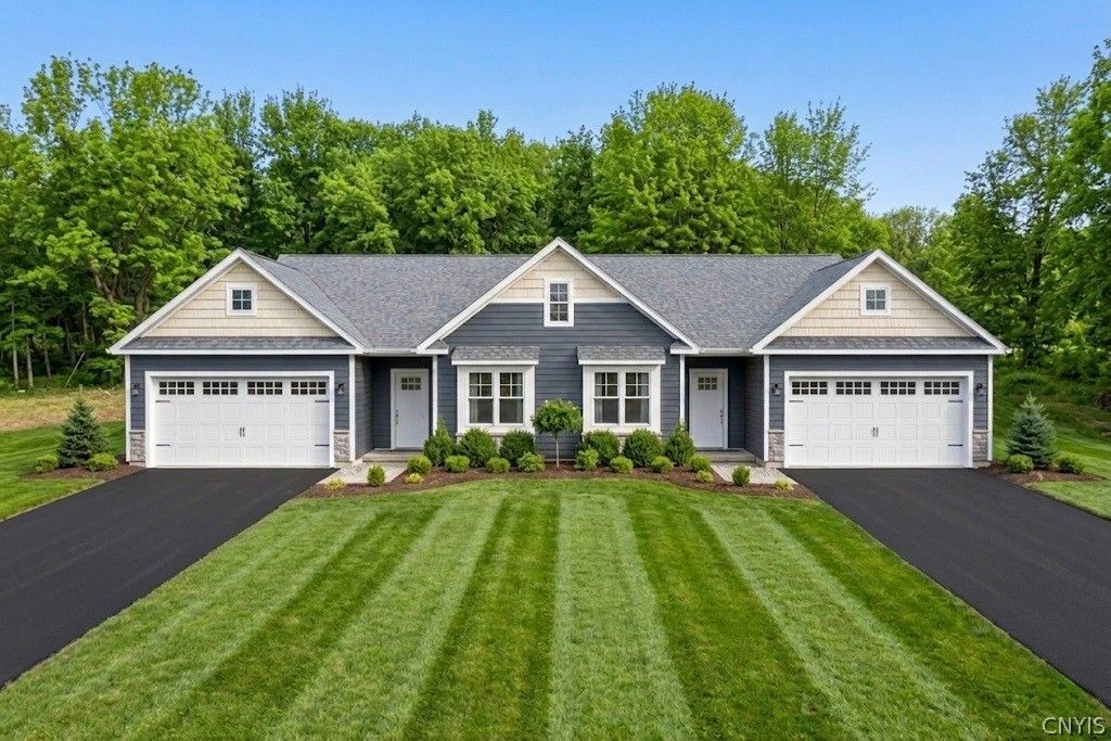 2B Free Fall Lane, Onondaga, NY 13215