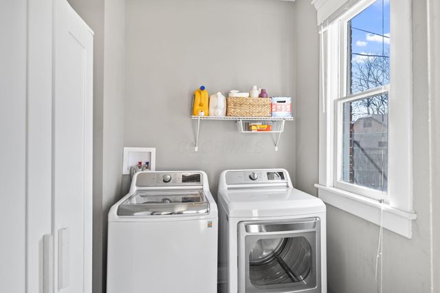 647 Oakwood Avenue, Columbus, OH 43205