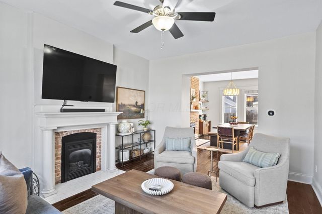 647 Oakwood Avenue, Columbus, OH 43205