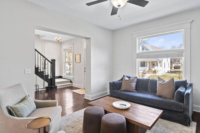 647 Oakwood Avenue, Columbus, OH 43205