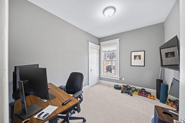 647 Oakwood Avenue, Columbus, OH 43205