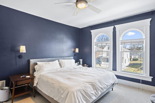 647 Oakwood Avenue, Columbus, OH 43205