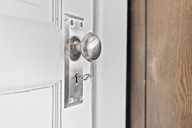 647 Oakwood Avenue, Columbus, OH 43205