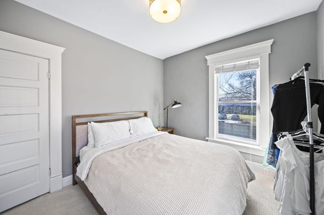 647 Oakwood Avenue, Columbus, OH 43205