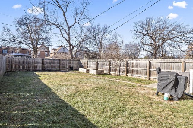 647 Oakwood Avenue, Columbus, OH 43205