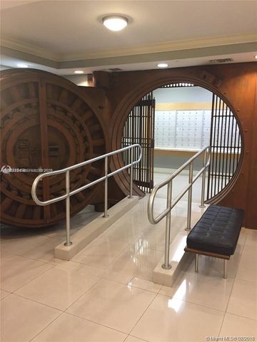 111 E Flagler St 1310, Miami, FL 33131