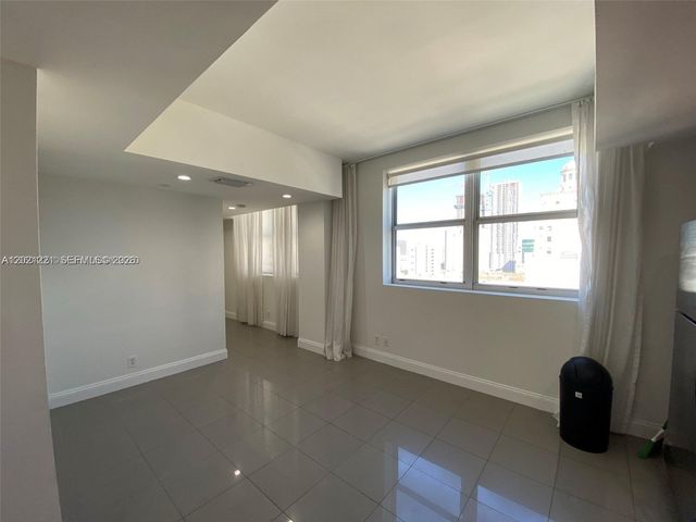 111 E Flagler St 1310, Miami, FL 33131