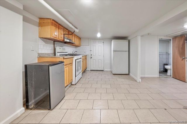 2248 Haviland Avenue, Bronx, NY 10462