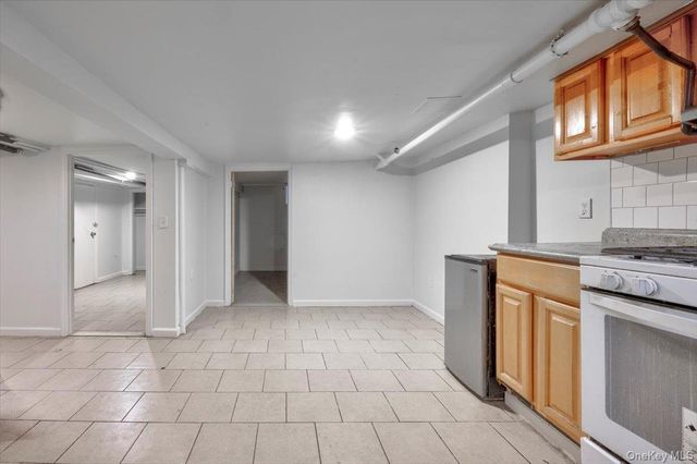 2248 Haviland Avenue, Bronx, NY 10462