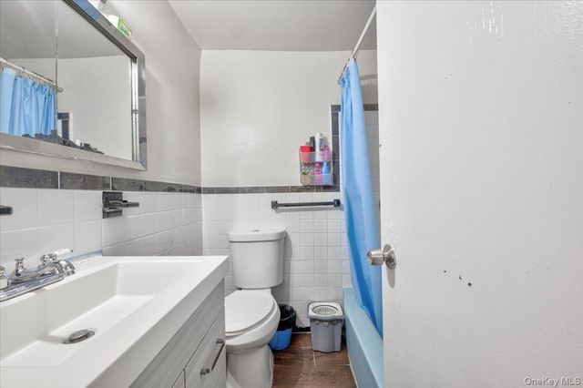 2248 Haviland Avenue, Bronx, NY 10462