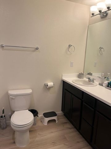 561 Fir Avenue, Sanger, CA 93657