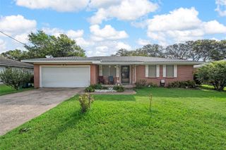 109 S Bermuda Street, Lacy Lakeview, TX 76705