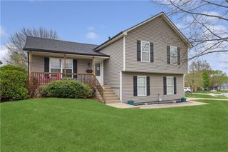 2518 SE Kimbrough Court, Lee's Summit, MO 64063