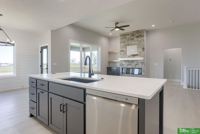 12387 Windsor Drive, Papillion, NE 68046